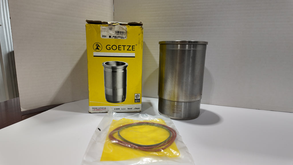 RE520768FM | Piston Liner Kit (LINER ONLY w/ O-Rings)