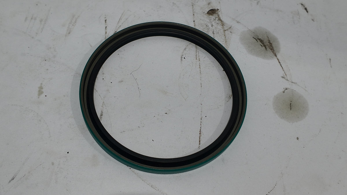 AH112883 | John Deere Internal Oil Seal